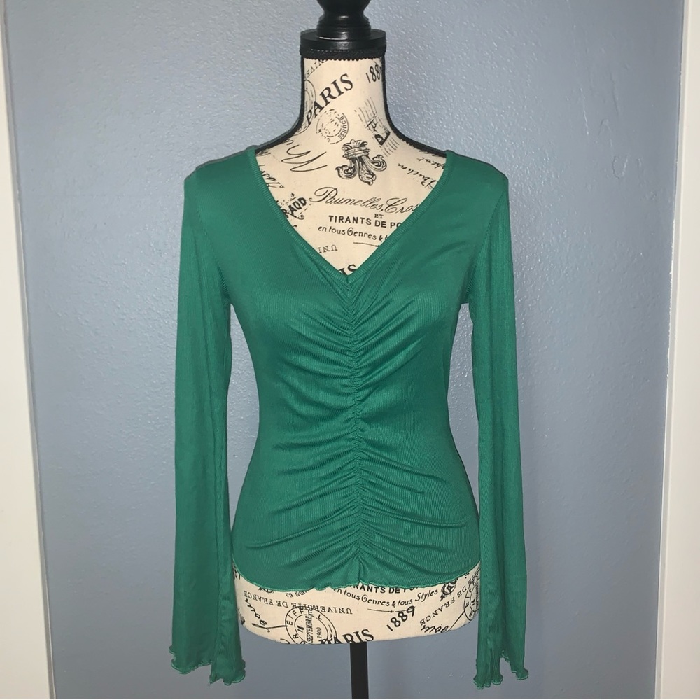 Just Polly NWT medium green long bell sleeve fashion top